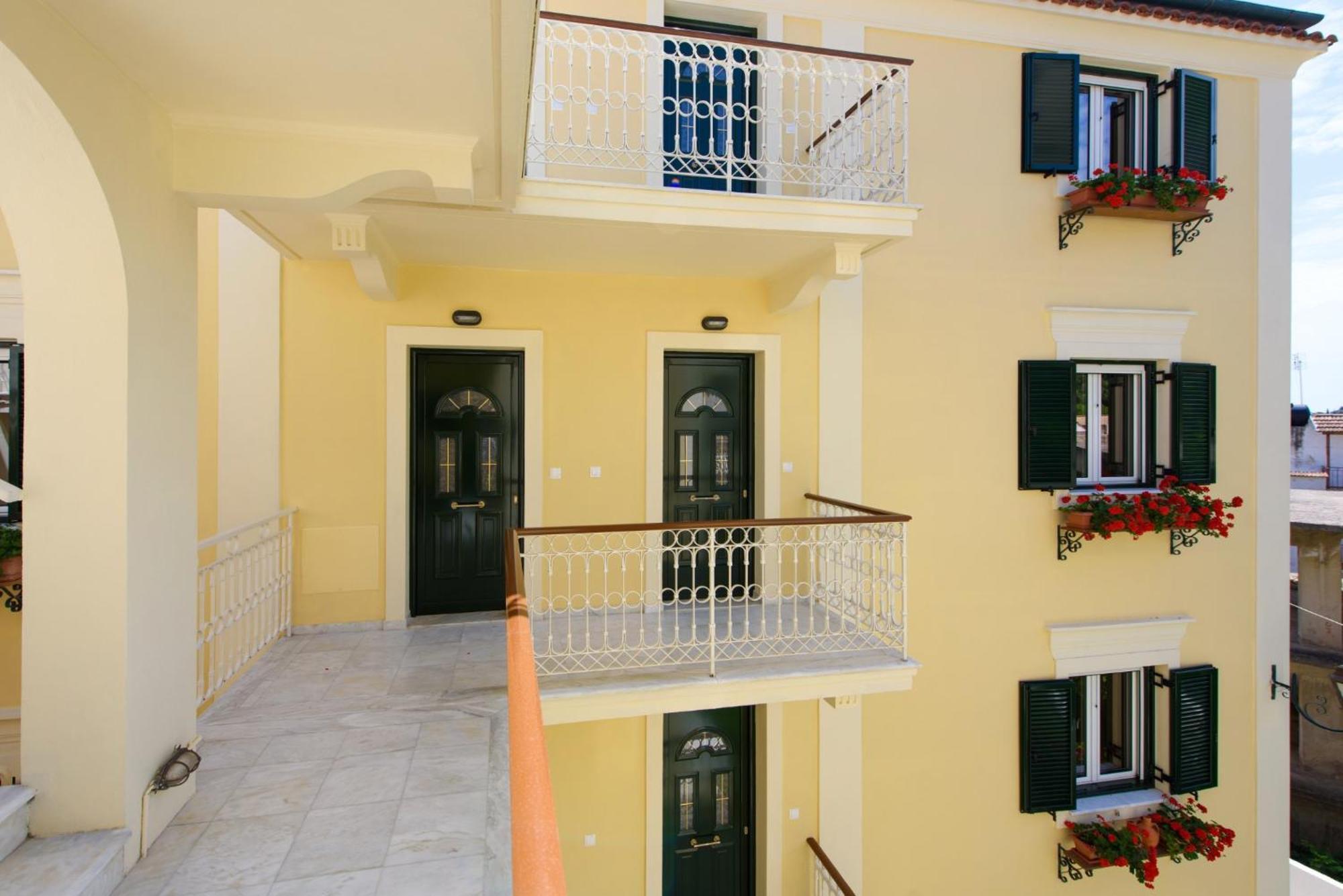 Filoxenia Kirki Apartments Беницес Екстериор снимка