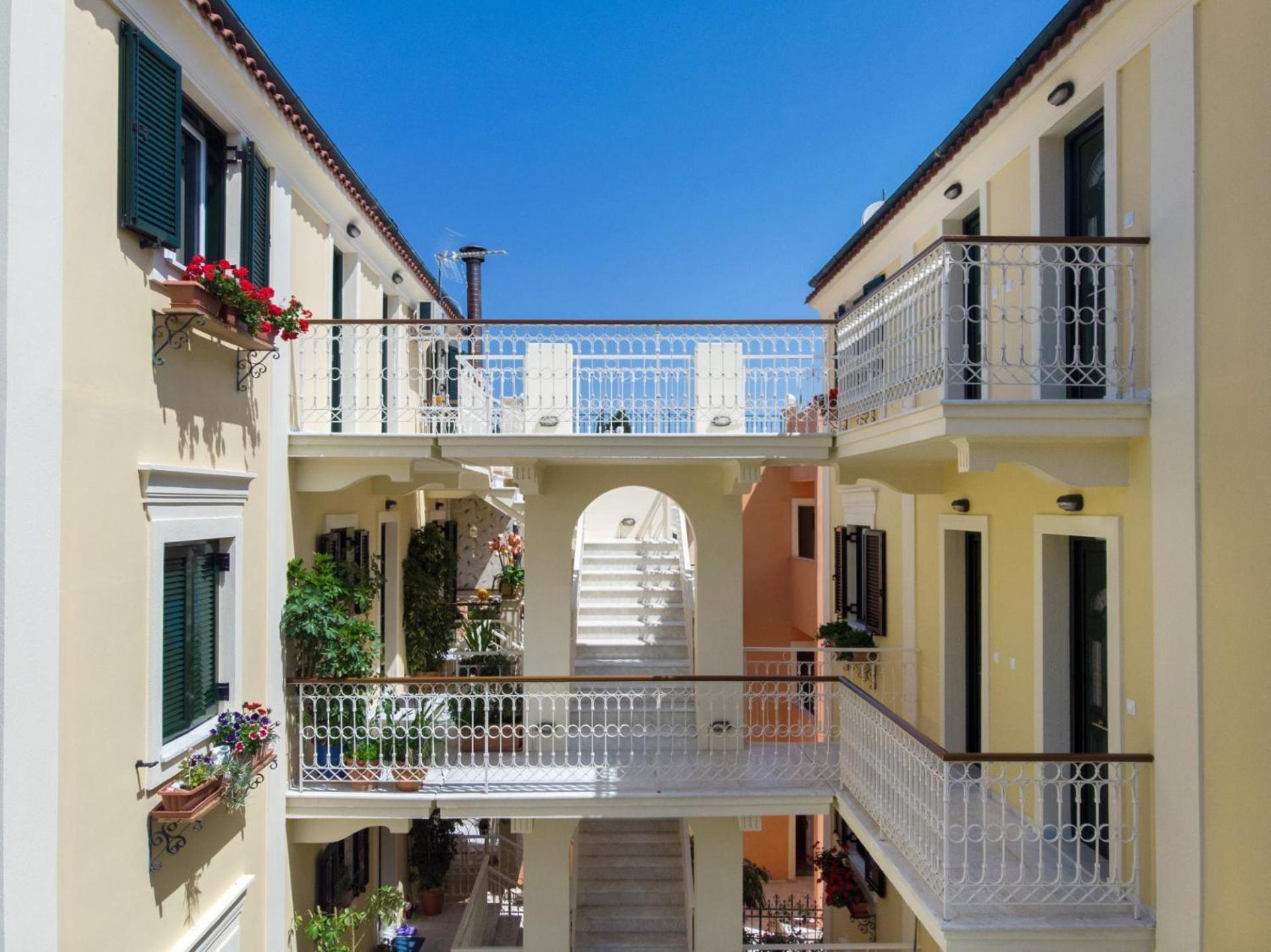 Filoxenia Kirki Apartments Беницес Екстериор снимка